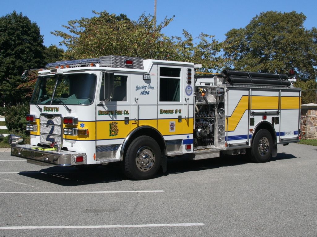 2009 Pierce Arrow XT - Engine 2-3